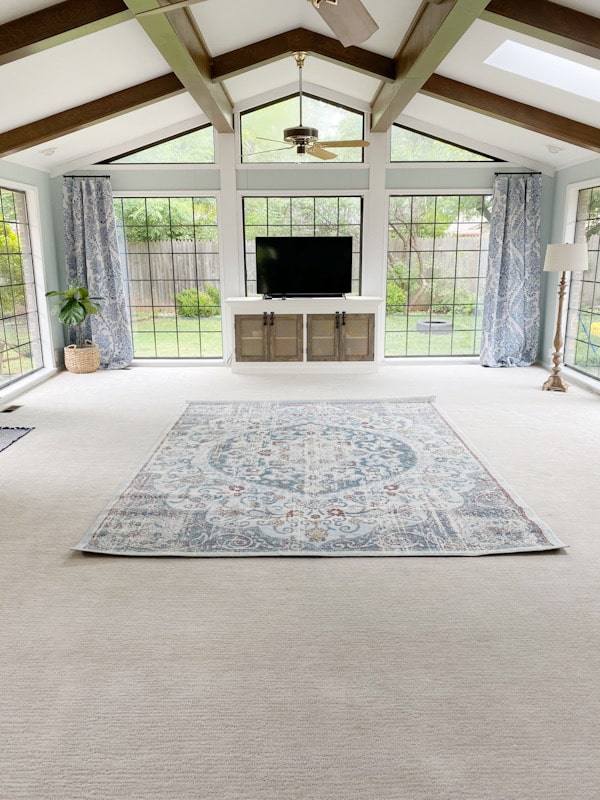Tips for Choosing the Perfect Area Rug 3